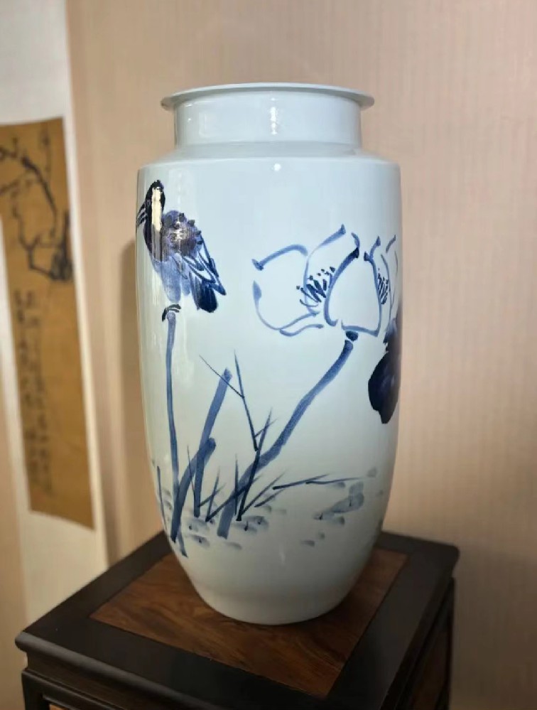 大写意青海瓷瓶荷花小鸟釉下彩纯手工手绘